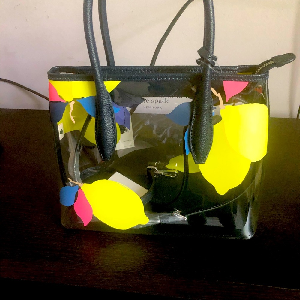 kate spade hang bag